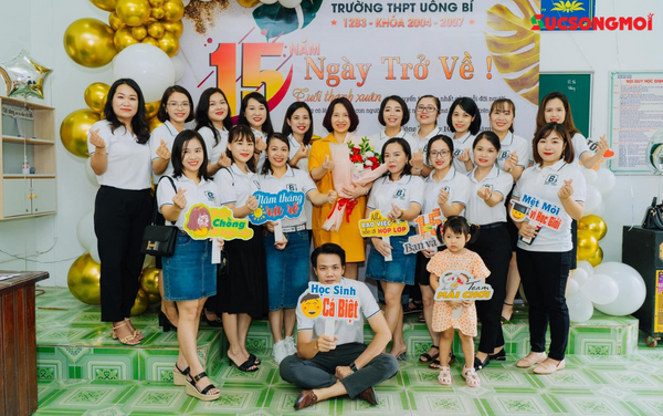ao-dong-phuc-hop-lop-phu-hop-voi-nhieu-nguoi